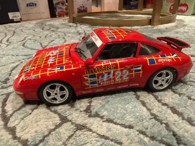 Burago 1/18 1993 Porsche Carrera no box , View more