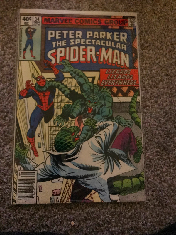 Spectacular Spiderman #34 in Comics & Graphic Novels in Strathcona County