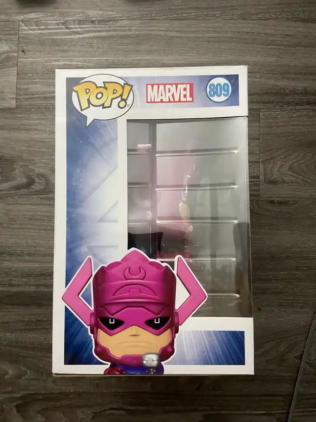 Funko Pop! Galactus with Sliver Surfer #809 ExclusivePX Mint in Arts & Collectibles in Edmonton - Image 3