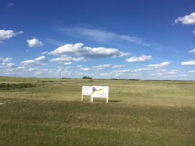 MacPheat Park is a hamlet approximately 45 minutes north east of Regina, just off highway #322 on th...