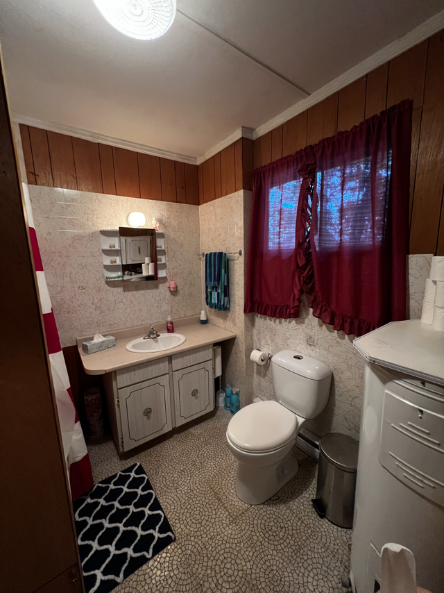 Relaxing Waterfront Retreat in New Brunswick in Canada - Image 10