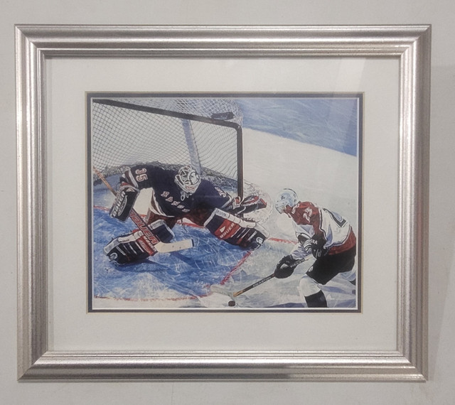 Framed Hockey Picture – Mike Ritcher in Arts & Collectibles in Leamington