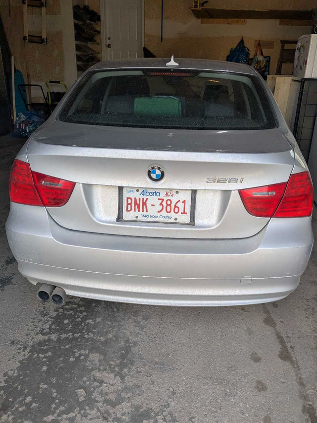 2011 BMW 328i x drive ($5,500) in Cars & Trucks in Grande Prairie - Image 4
