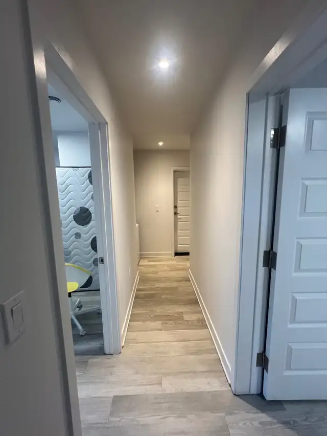 ✨Appartement Privé à louer au centre-ville  7 1/2 in Long Term Rentals in City of Montréal - Image 20