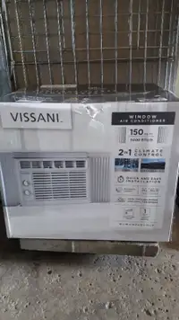 VISSANI Window Air Conditioner (barely used)