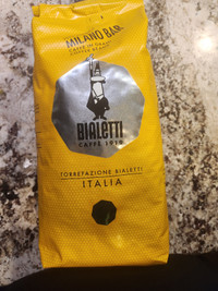 Coffee beans 1kg bags (Premium Bialettti brand)
