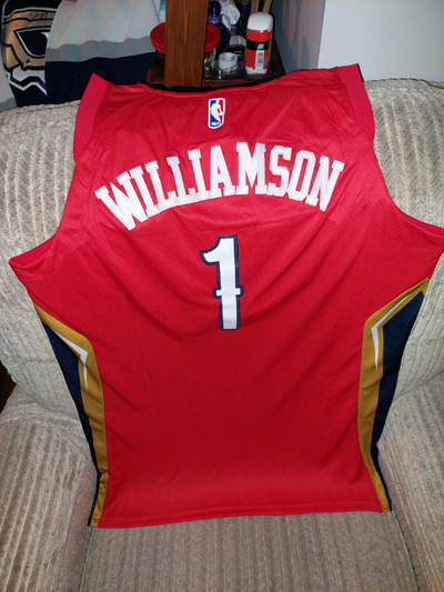 Zion Williamson Pelicans Nike jersey New w/tags Size 50 length+4 $45 Pickup in west Calgary (Valley...