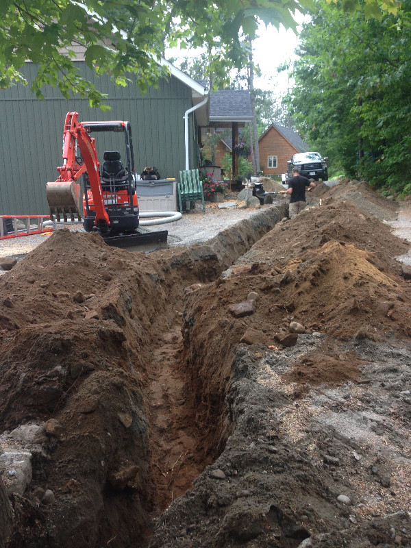 Mini excavator services in Excavation, Demolition & Waterproofing in Muskoka - Image 4