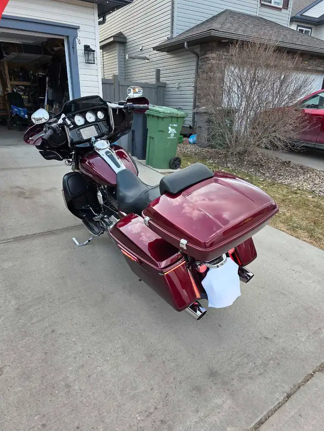 2014 Harley Davidson Street Glide Special in Street, Cruisers & Choppers in Edmonton - Image 4