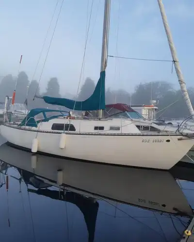 1975 Grampian 30 Sailboat – Reliable & Ready to Go Located in Brockville, ON This Grampian 30 is in...