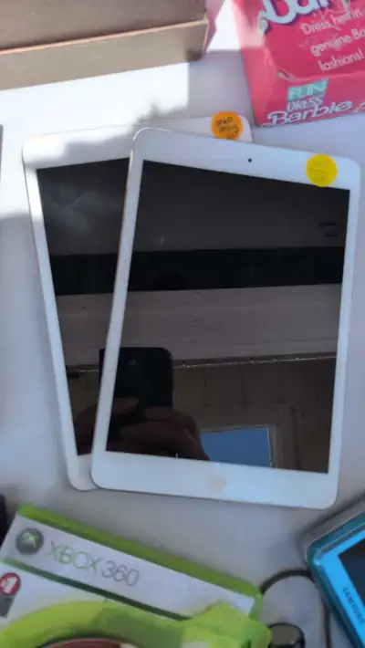 iPad minis 1st gen, View more