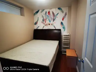 There is a studio room in basement for rent. Location is close to the Oakridge Canada line station a...