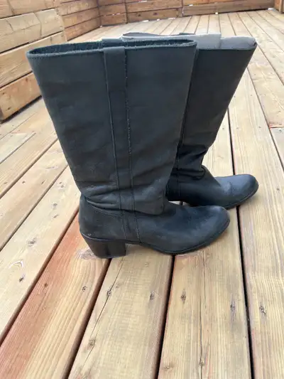 Bottes montantes - 40, View more