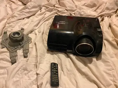 Hitachi LCD Projector for sale, View more
