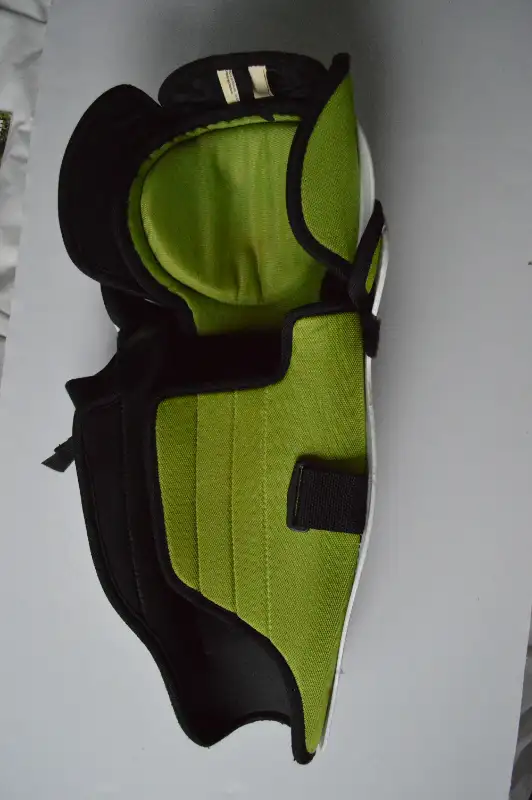 Paire de jambières Hockey / patin HCK 16 inches in Hockey in Drummondville - Image 3