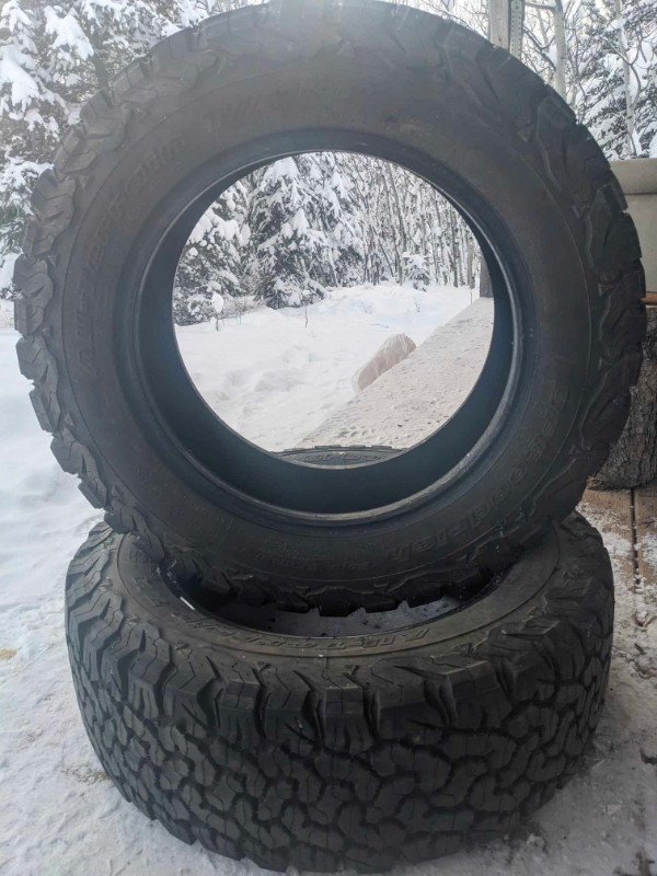 Set of two BF Goodrich KO2 tires 17'' in Tires & Rims in Whitehorse
