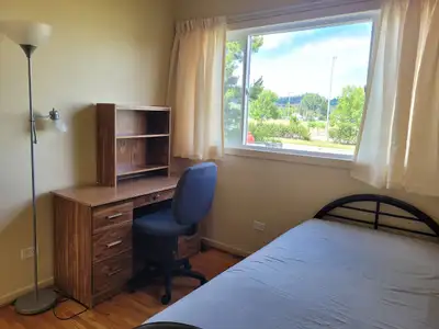 Student Room Rental near Hospital 學生房間出租