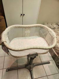 Halo- bassinet