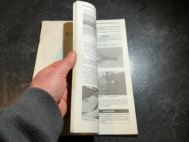 1995 Kawasaki Super Sport Xi Jet Ski Owner's Manual JH750-B3 in Non-fiction in Parksville / Qualicum Beach - Image 8