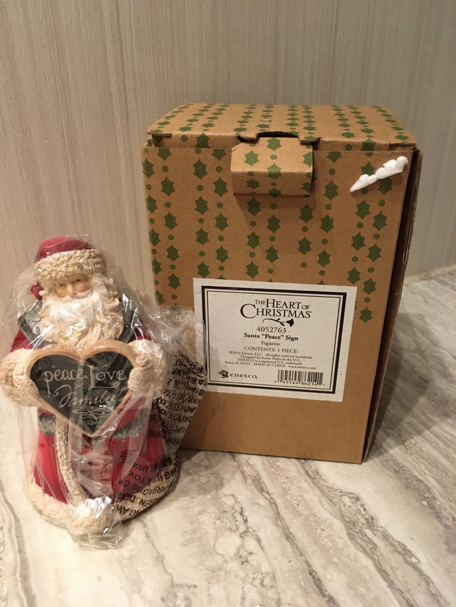 ENESCO - NWT - SMALL COLLECTIBLE WINTER SANTA FIGURINE in Home Décor & Accents in Kingston