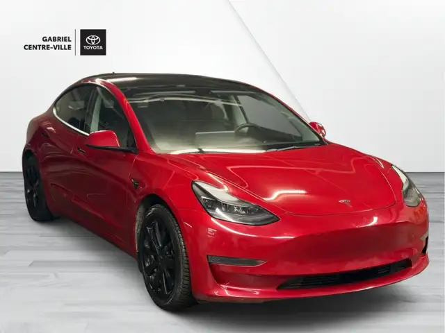 Tesla Model 365709804230530121