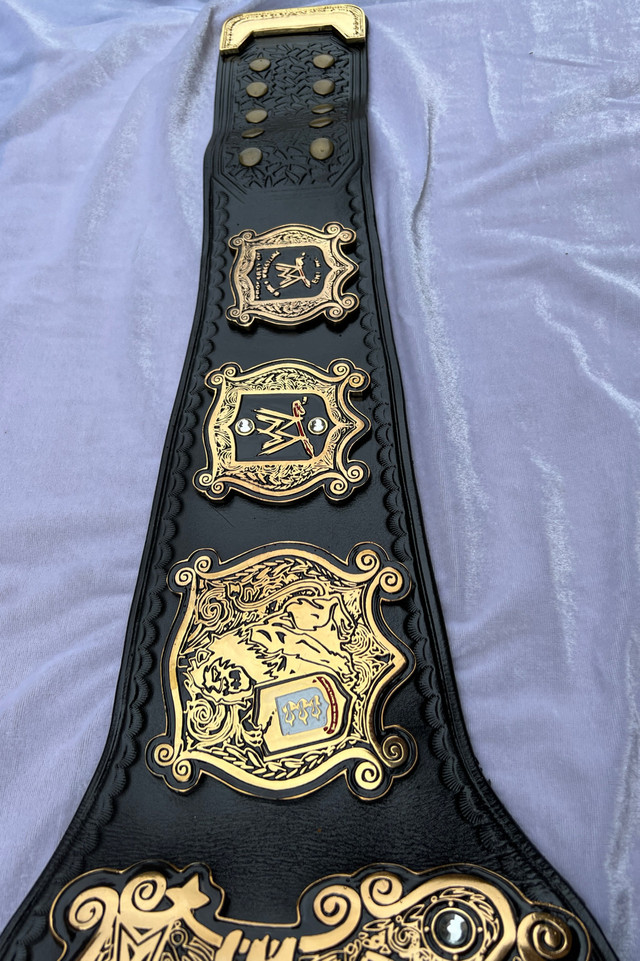 WWE Undisputed Champion Title Wrestling belt Replica in Other in Oakville / Halton Region - Image 4