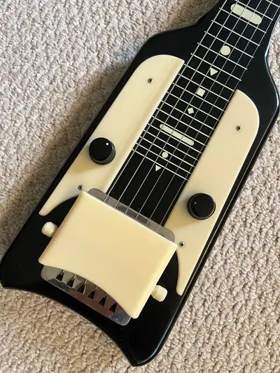 Gretsch Electromatic ‘Airline’ Lap Steel Guitar, View more
