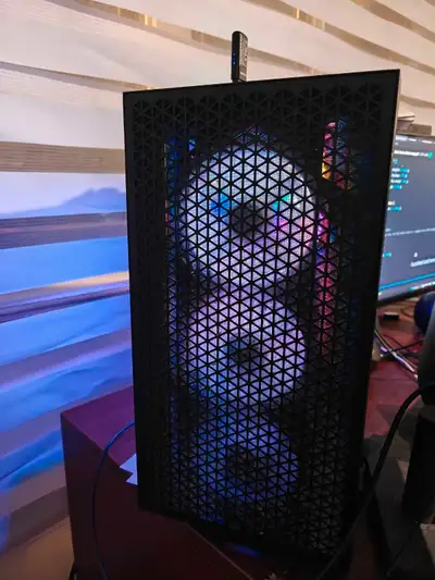 Selling a brand new, custom-built desktop computer featuring a powerful Intel 12th Gen i7 processor,...