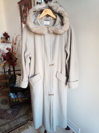 Beautiful Winter Coat. Full Length. Beautiful. Size 5/6.