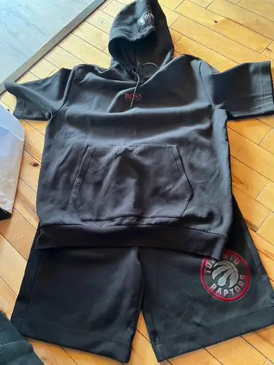 ensemble Hugo Boss Raptors, View more