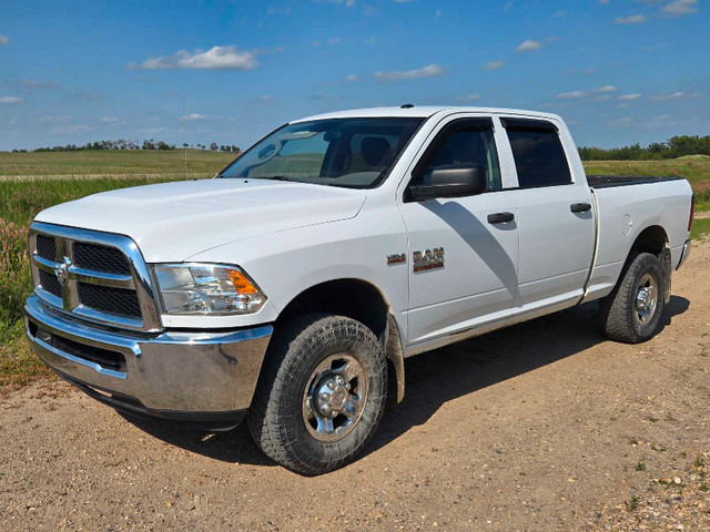 2013 Ram 2500 5.7L in Cars & Trucks in Saskatoon