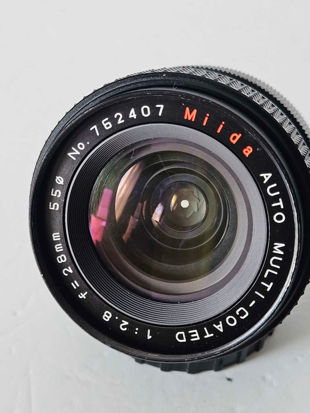 MILDA Auto Multi-Coated  28mm F/ 2.8   M42 Screw Mount Lens dans Appareils photo et caméras  à Ville de Montréal - Image 4