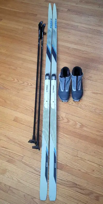 Cross Country Ski set - Waxless - Mens 8 - 12 / Womens 9 - 13, View more