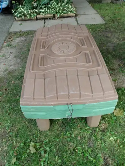 Kids backyard activity table Can be used as a sandbox or a water table Elevated for comfortable play...