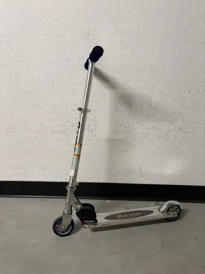 RAZOR KICK SCOOTER, View more
