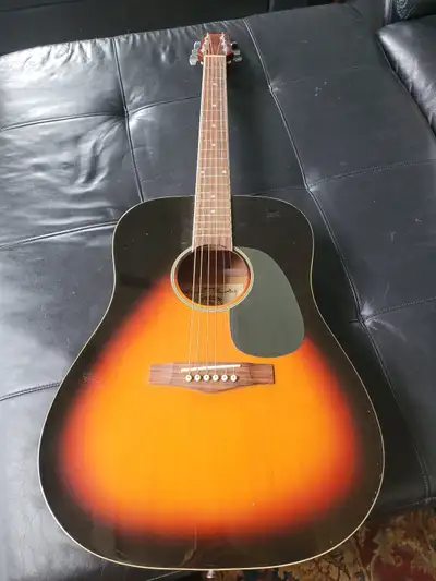 Beginner acoustic guitar, View more