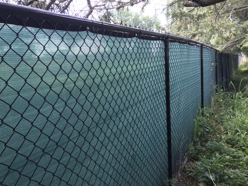 Chain link fence privacy screens Decks & Fences Ottawa Kijiji