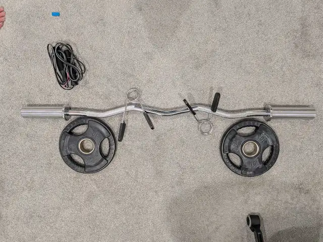 Element fitness EZ curl bar with two 10 pounds weight 