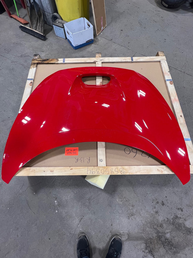 Ferrari F8 Tributo Spider Front Hood.  OEM Part Number 985850394 in Auto Body Parts in St. Catharines - Image 3