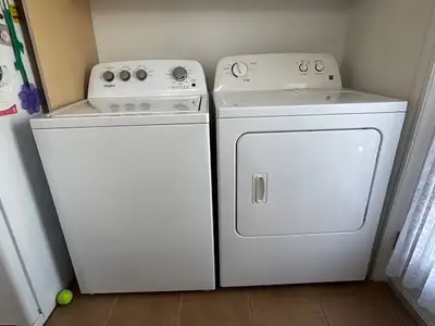 LAVEUSE ET SÉCHEUSE, View more
