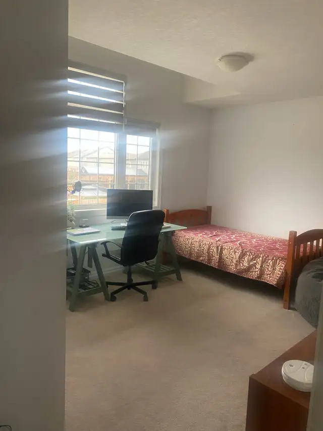 private room  in Room Rentals & Roommates in Cambridge - Image 2