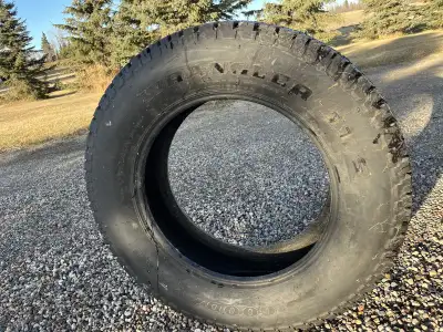 Goodyear wrangler ATS LT275/65R20 Tread excellent condition Might very well be new. Spare that’s not...