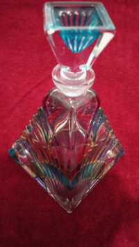 New Colourful Chrystal Piramid Re-Fillable Perfume Bottle.
