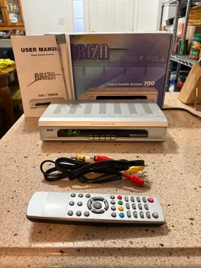 I am selling a used Ariza Digital Satellite Receiver 700. This unit comes complete with its original...