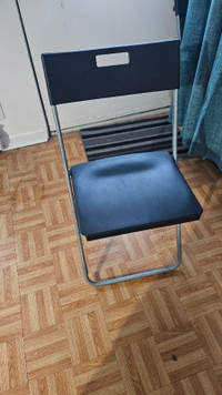 4 Chaises Pliantes Ikea /4 Folding Chairs Ikea