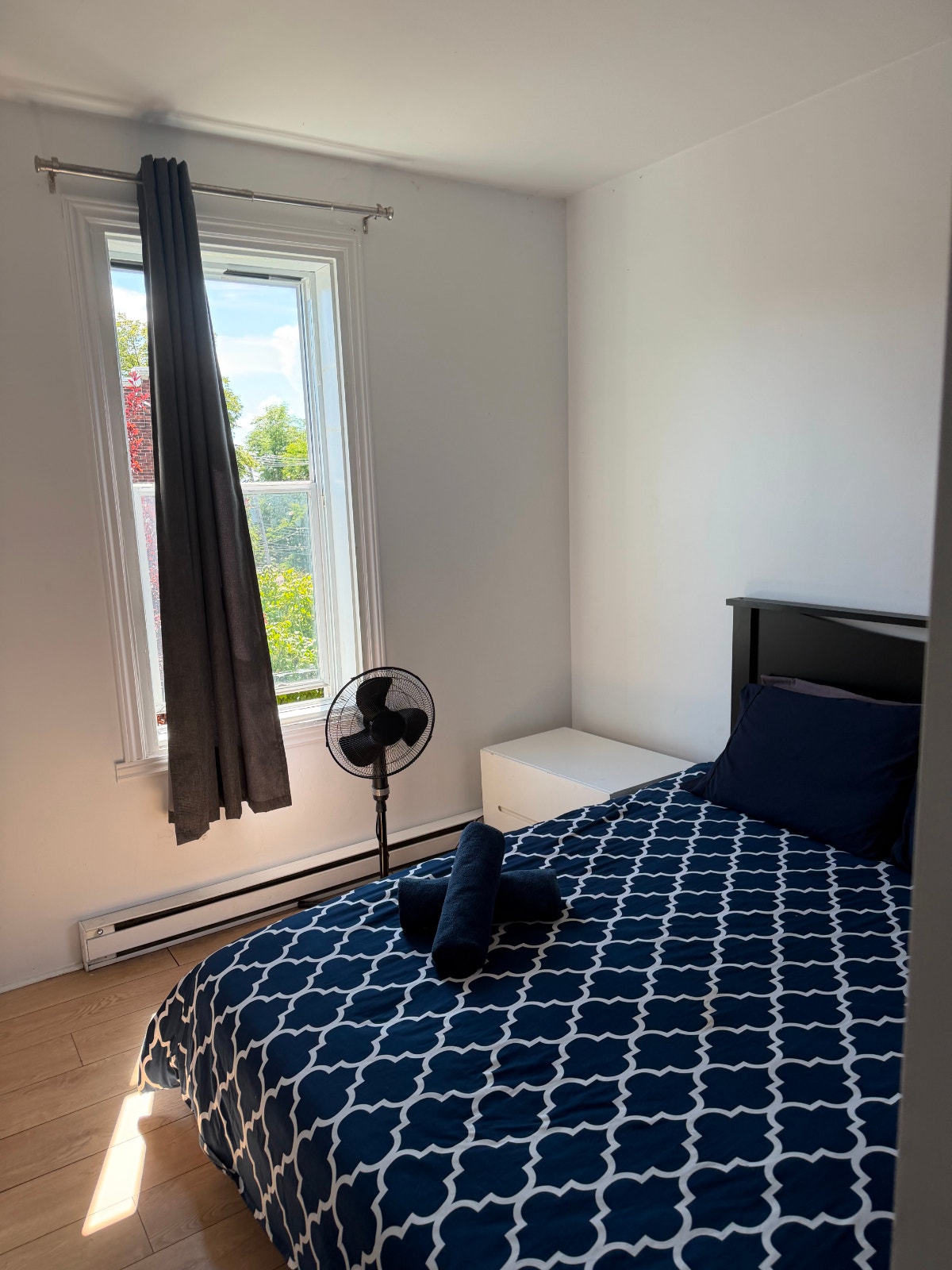 FOR RENT — photo 1