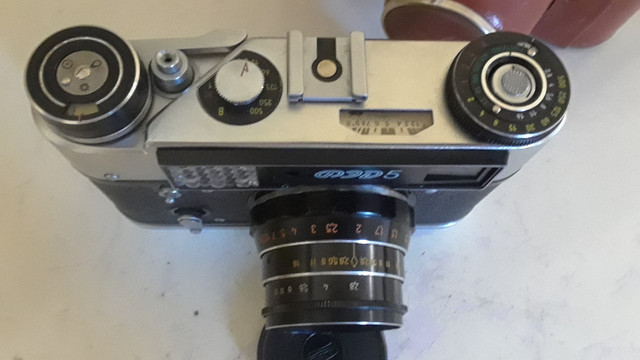 Vintage FED 5 Rangefinder Film Camera in Arts & Collectibles in Gatineau - Image 4