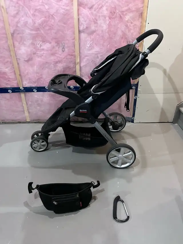 Britax B- Agile stroller. in Strollers, Carriers & Car Seats in Edmonton - Image 2
