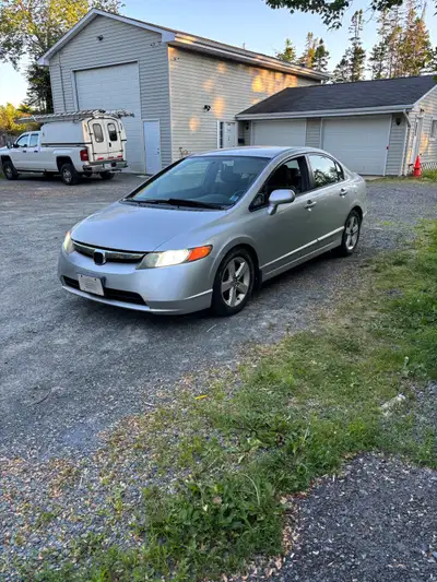 Selling a 2007 Honda civic sedan. Has 230,000km. Runs and drives great, has mvi until Sept 2027. Rus...