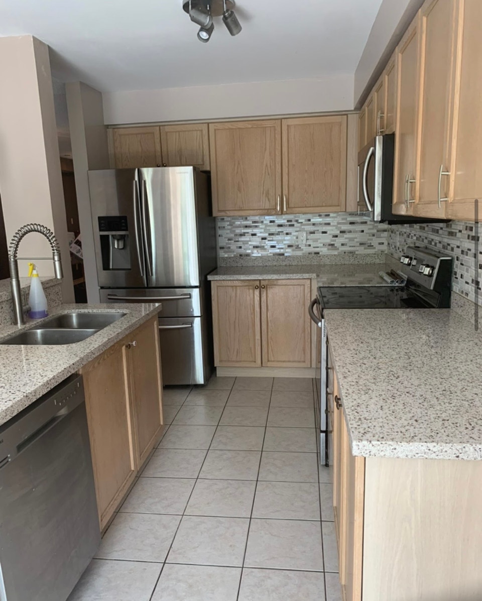 4 Bedroom Detached Home for Rent in Pickering 4